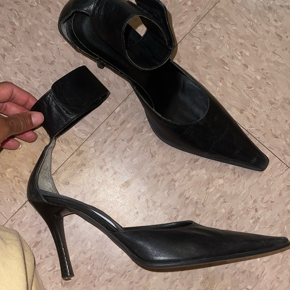 Vintage heels pointy